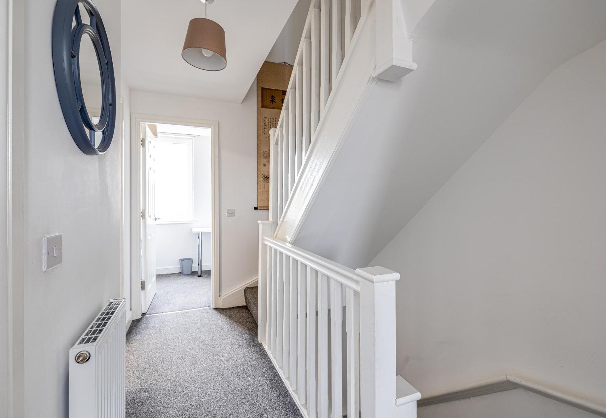 Stanley Sparkle - 4brooms, 4beds, Prkg, Wifi