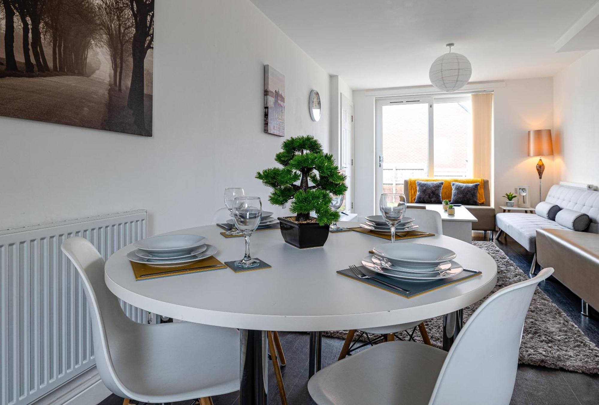 Holiday home Stanley Sparkle - 4brooms, 4beds, Prkg, Wifi *